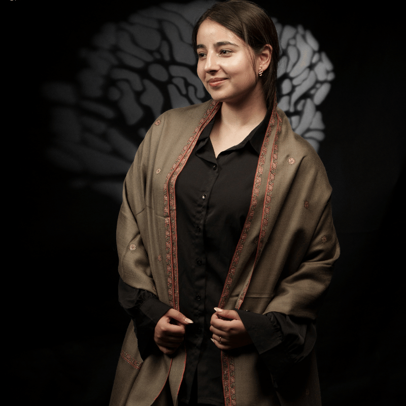 Silver Grey with Pink Buttis