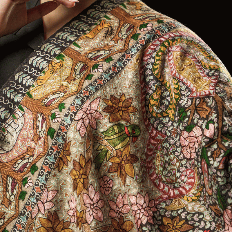 Royal Hunting Kalamkari Pashmina - Image 5