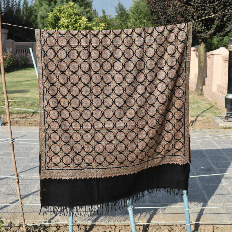 Black Royal Filigree Pashmina Shawl - Image 4