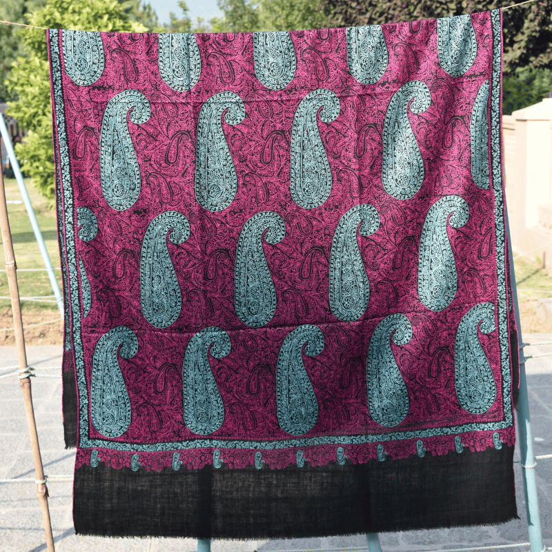 Black Empress Veil Pashmina - Image 4