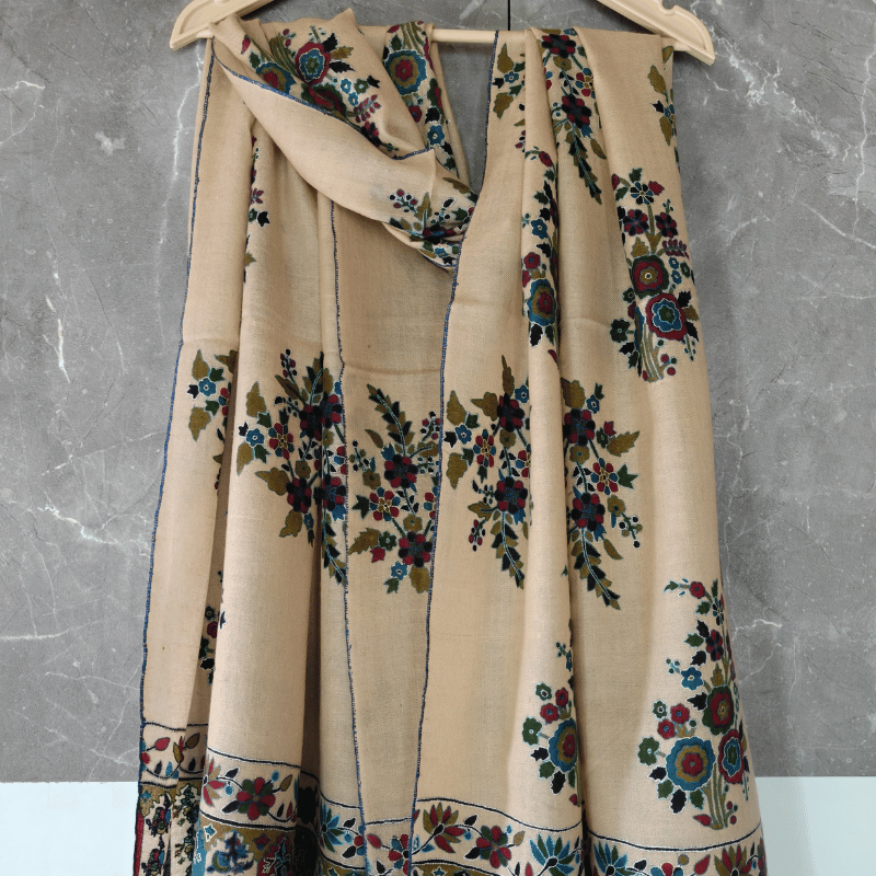 Ivory Floral Butti Handpainted Kalamkari - Image 4